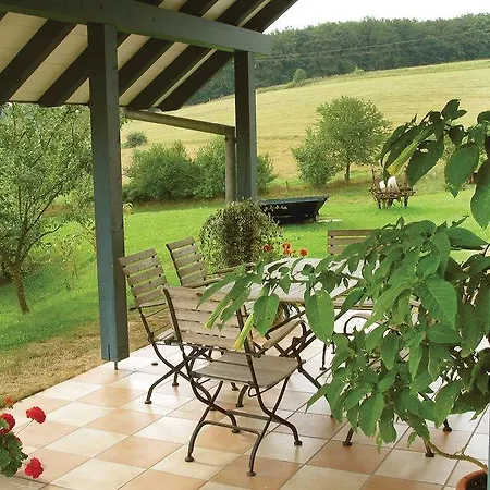 Holiday home Three-bedroom Holiday In