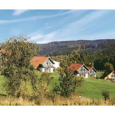 Three-bedroom Holiday In * Uslar