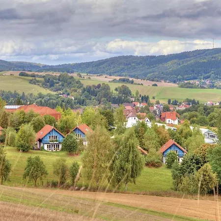 Three-bedroom Holiday In * Uslar
